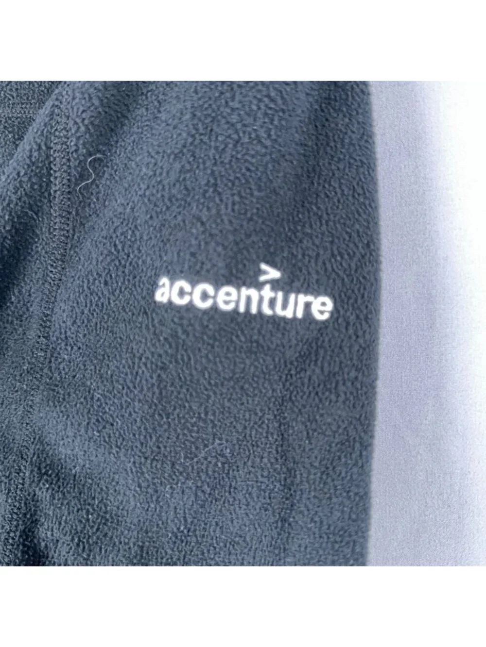 Patagonia Black Pullover Jacket Size Large Quarter-Zip Fleece Accenture Logo
